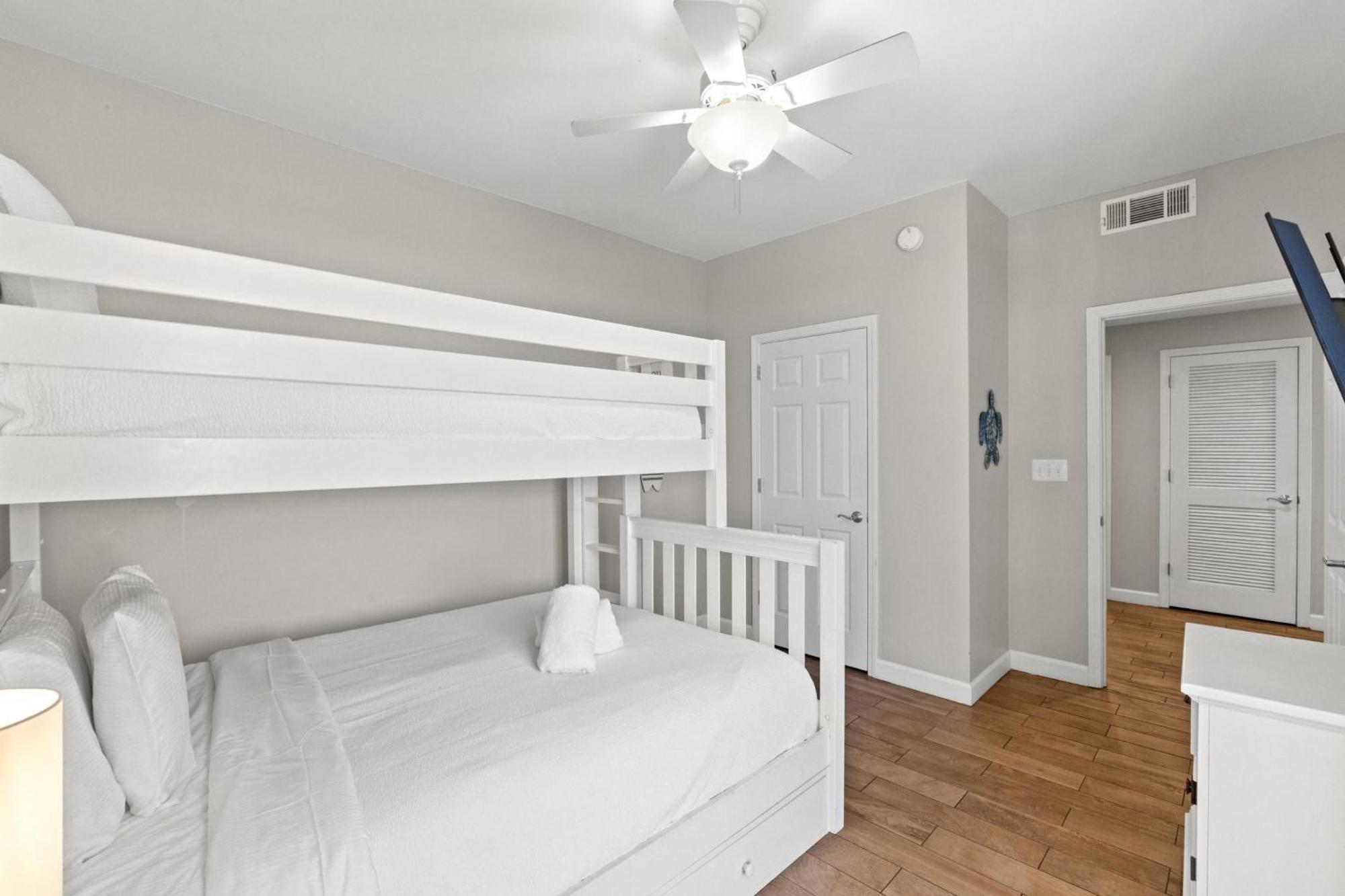 Splash Beach Resort By Panhandle Getaways Panama City Beach Bagian luar foto